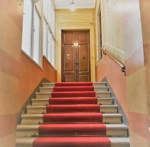 Larco Trieste Studio Living 3
